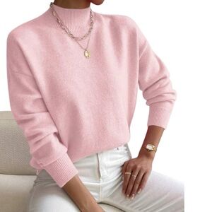 Women’s baby pink chic crewneck knit sweater Size S